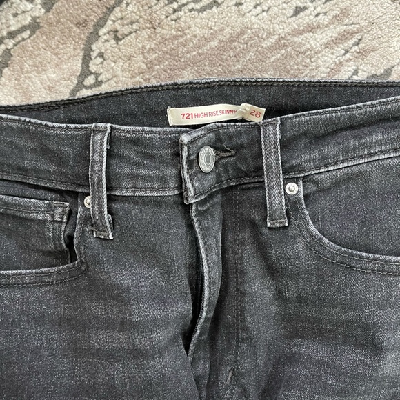 Levi’s jeans High Rise Skinny - Picture 2 of 2